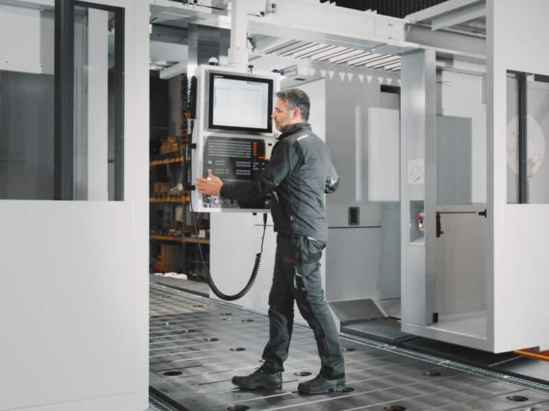 numerical control machining center